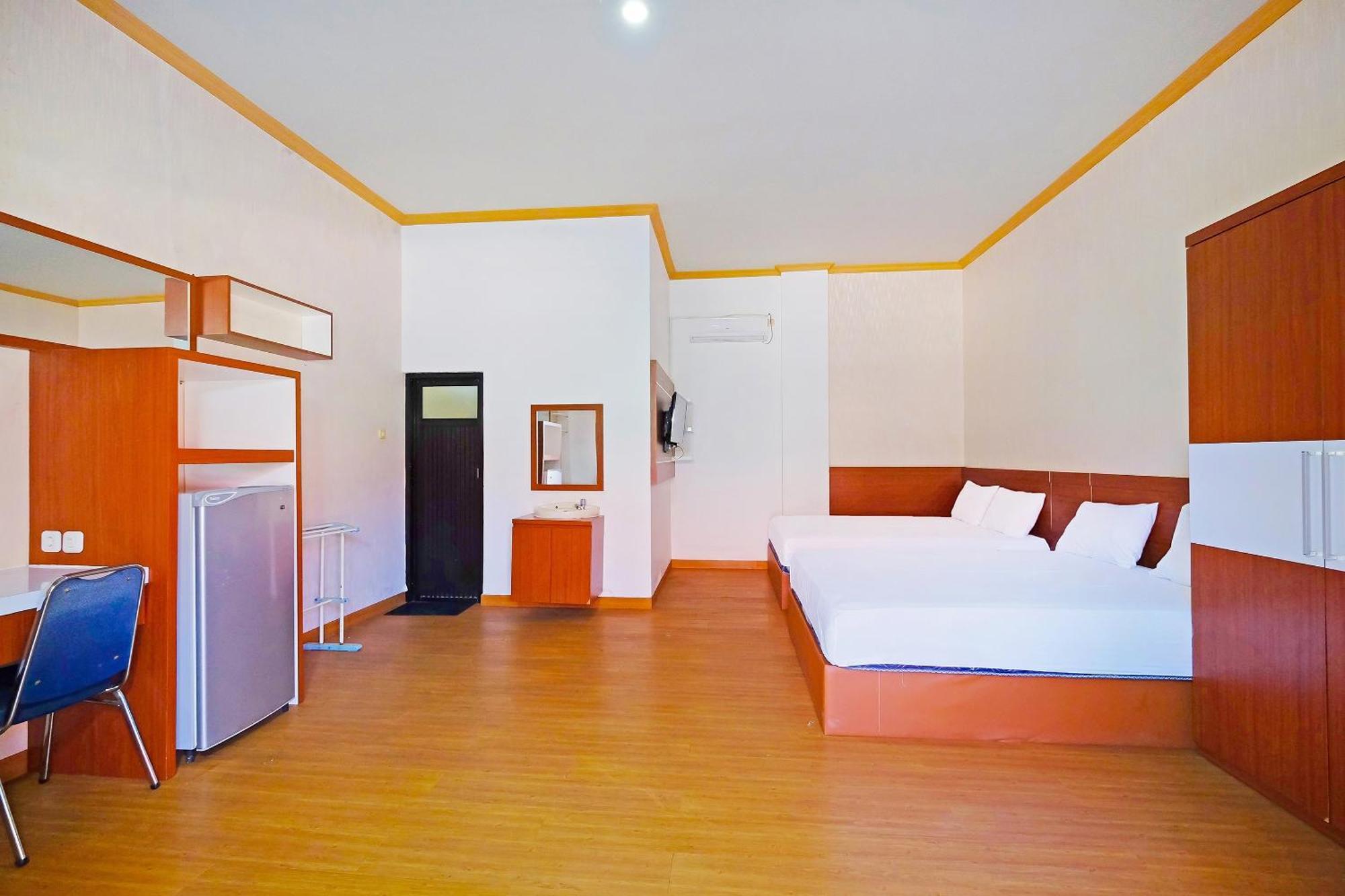 Collection O 91046 Hotel Remaja Indah Masamba المظهر الخارجي الصورة